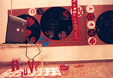 Computer + program (Pliable Product) to be used in the installation